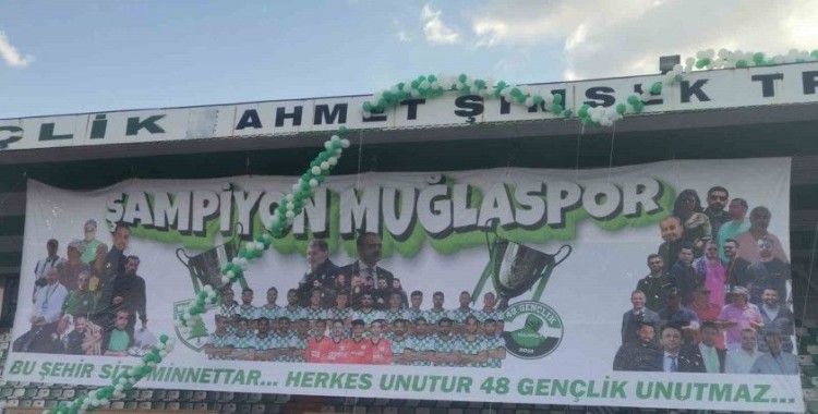 Başkan Aydınlı: "Şampiyonluk kupasını Cüneyt abimize armağan edeceğiz"
