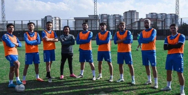 Mavi Siyahlılar, 3 puan hesabında
