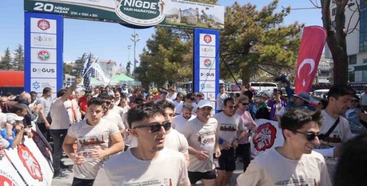 Niğde’de Yarı Maraton Tamamlandı
