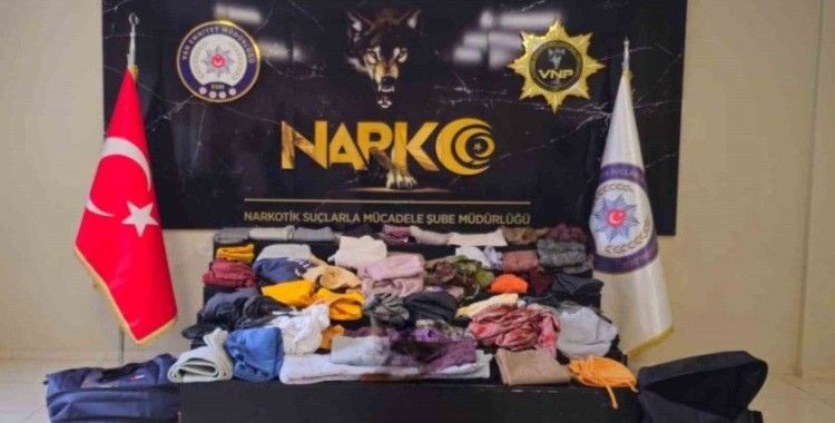 Van’da pes dedirten uyuşturucu kaçakçılığı yöntemi
