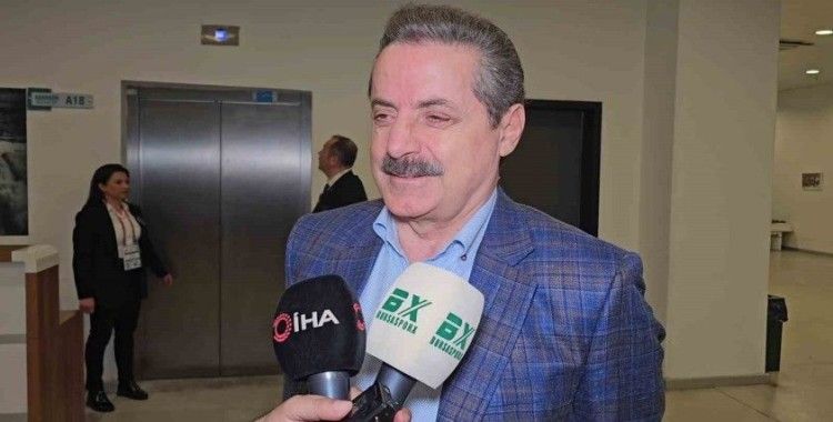 Faruk Çelik: "Yeni başarılarla Bursalıları buluşturacağız"
