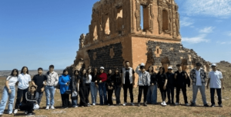 Turizm Haftası'nda öğrenciler için gezi düzenlendi