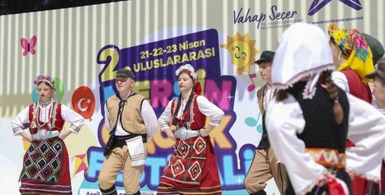 2. Uluslararası Mersin Çocuk Festivali sürüyor
