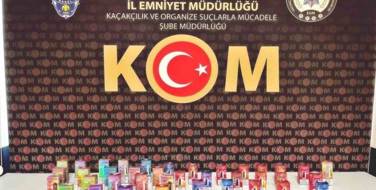 Polis 42 adet kaçak elektronik sigara ele geçirdi
