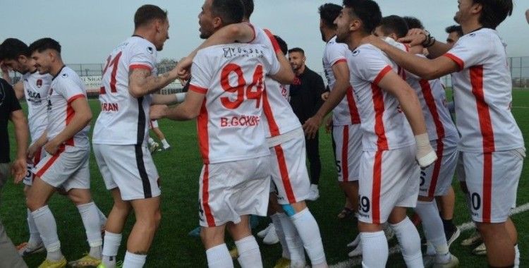 Denizli takımlarından biri düştü, diğeri şampiyon oldu
