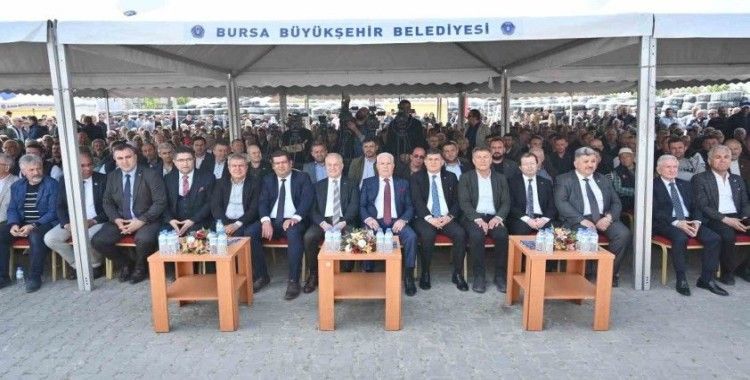 Bursa Büyükşehir’den çiftçiye büyük destek: Üreticiler sulama borularına kavuştu
