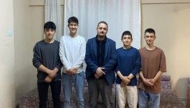 Gördes Kur’an Kursu ilk hafızlarını yetiştirdi
