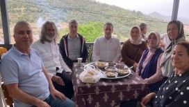 Burhaniye’de Kaymakam Memiş, Dutluca hayrına katıldı
