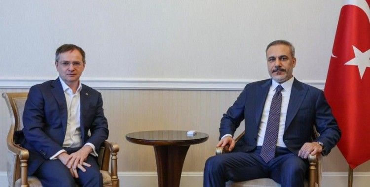 Bakan Fidan, Rusya Devlet Başkanı Putin’in Müşaviri Medinskiy ile Moskova'da görüştü