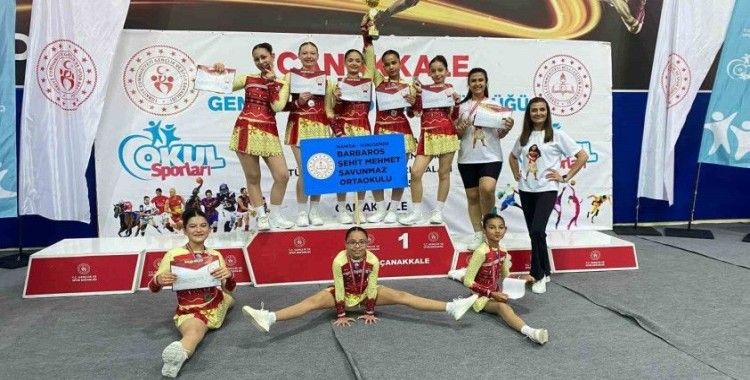 Manisalı öğrenciler ödüle doymuyor
