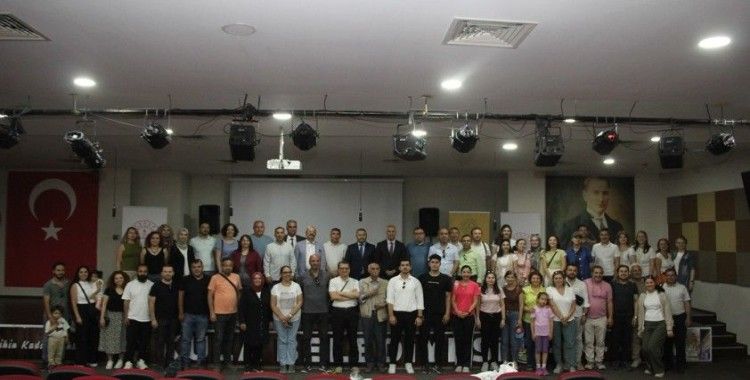 Manisa’daki Öğretmenler Türkiye Yüzyılı Maarif Modeli kapsamında Kula’da buluştu
