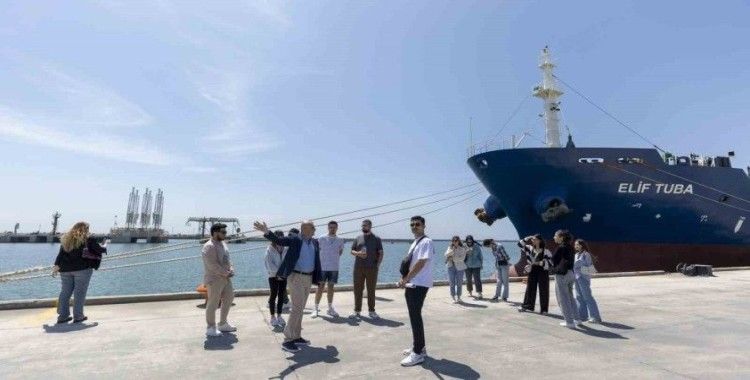 Mersin Kariyer Merkezi, öğrencilere ışık olmaya devam ediyor
