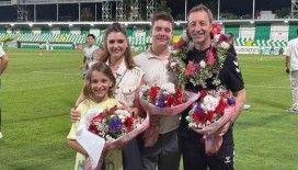 Süper lig yardımcı hakemi Narinç hakemliğe veda etti
