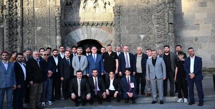 Erzurum’da "Hukuk Akademisi" oturumları tamamlandı

