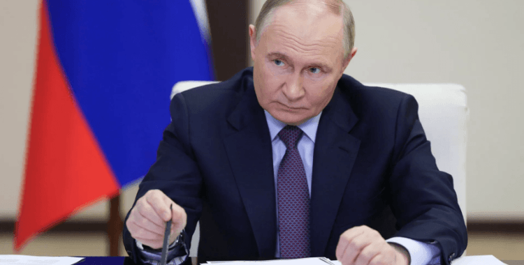 Putin: Drone operatörlerimiz, düşmanın teçhizat ve tesislerinin yüzde 50'sini imha etti