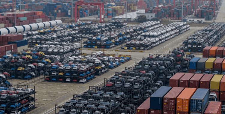 Abdulkadir Selvi: İran’ın Hürmüz Boğazı’nı kapatmasıyla petrol fiyatının 120 dolara yükselmesinden endişe ediliyor