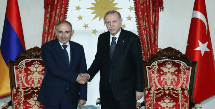 Cumhurbaşkanı Erdoğan Ermenistan Başbakanı Paşinyan'ı kabul etti
