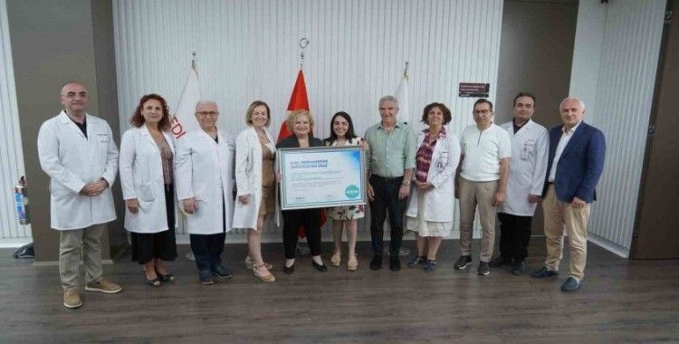İEÜ Medical Point Hastanesi’ne uluslararası akreditasyon
