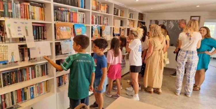 Hikayeler ve resimlerle Bodrum Tarihi sergisi açıldı
