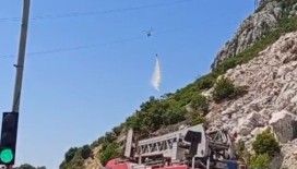 Antalya’da ormanlık alanda yangın
