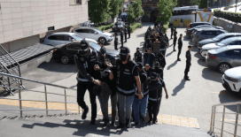 İstanbul merkezli FETÖ operasyonu: 60 gözaltı