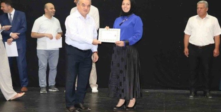 Bozüyük’te öğretmenlere başarı belgesi
