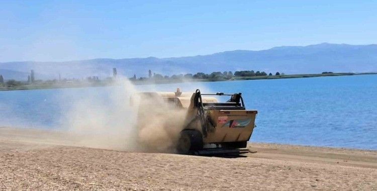 Boyalıca sahili yaz sezonu için temizleniyor
