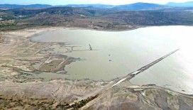 Çeşme’nin içme suyu kaynağı erimeye devam ediyor
