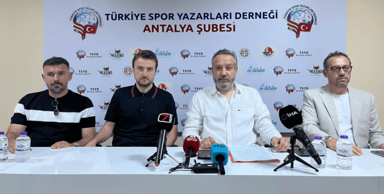 Antalyaspor Başkanı Sinan Boztepe istifa edeceğini açıkladı