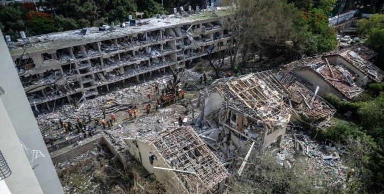 Batı basını: İran füzeleri İsrail’de beş askeri tesisi vurdu