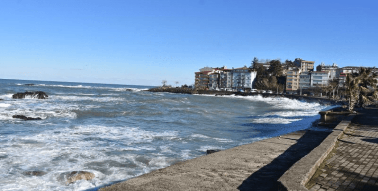 Giresun'da denize girmek yasaklandı