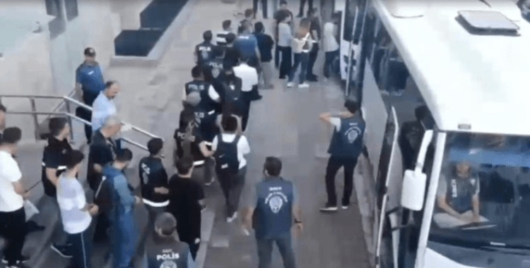 1,3 milyar liralık yasa dışı bahis soruşturmasında 31 zanlı tutuklandı