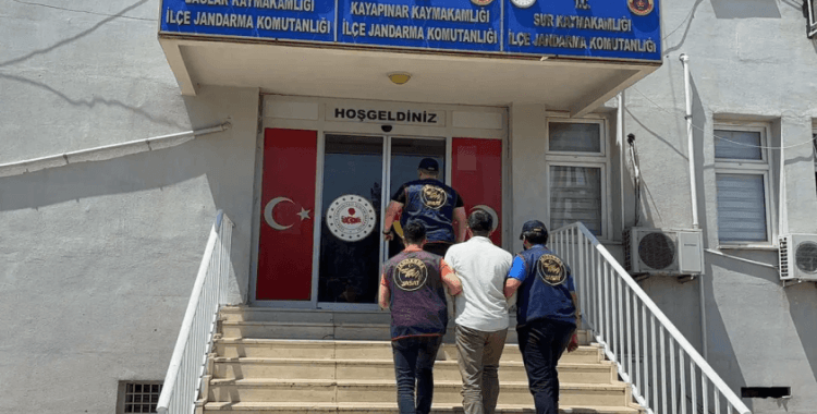 Diyarbakır'da hakkında 18 yıl hapis cezası olan firari yakalandı