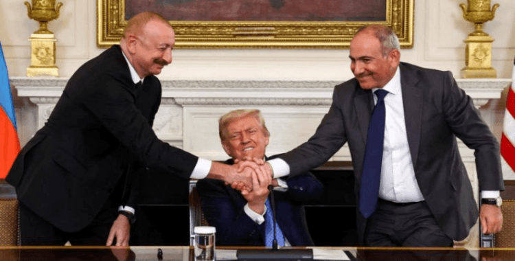 Azerbaycan ile Ermenistan'ın parafladığı barış anlaşmasının metni açıklandı