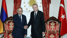 Cumhurbaşkanı Erdoğan Ermenistan Başbakanı Paşinyan ile görüştü