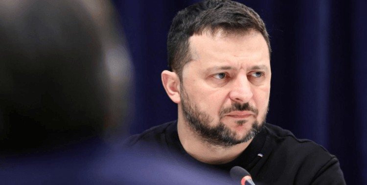 Zelenski: Acil bir ateşkes olmasını umuyoruz