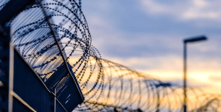 İsrail'in Damon Hapishanesindeki Filistinli kadınlar, ciddi ihlallere maruz kalıyor