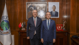 Göle Belediye Başkanı Budak CHP'den istifa etti