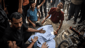 İsrail'in Gazze'ye düzenlediği saldırılarında son 24 saatte 84 Filistinli hayatını kaybetti