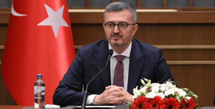 Cumhurbaşkanlığı İletişim Başkanı Duran'dan 'Filenin Sultanları'na tebrik