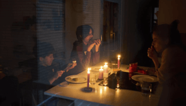 Berlin'de elektrik direkleri kundaklandı: Kentte 50 bin ev elektriksiz kaldı