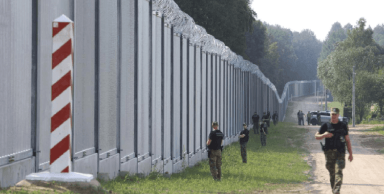 Belarus: Polonya ve Letonya'nın sınır boyunca hava sahasını kapatmasını kınıyoruz