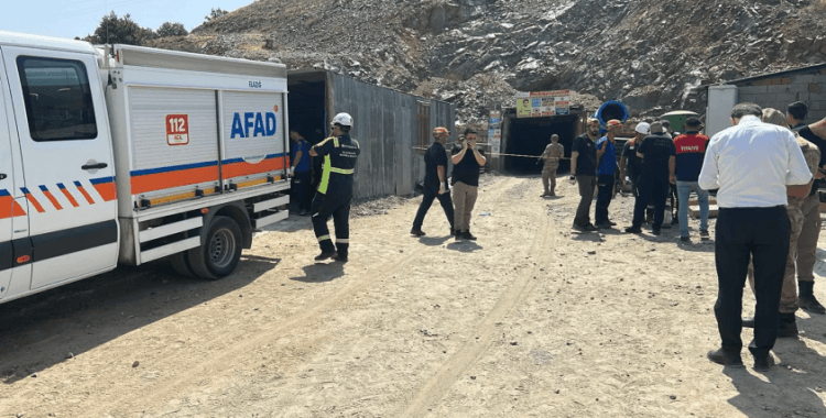 Denizli'de maden ocağında göçük: 2 i̇şçiyi kurtarma çalışmaları sürüyor