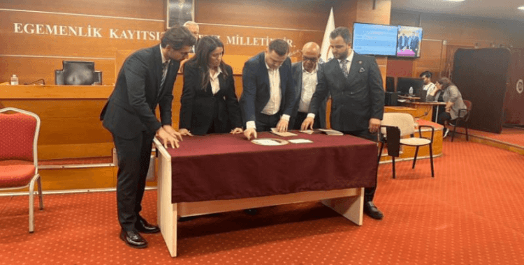 AK Parti Bayrampaşa'daki oylamayla ilgili hukuki süreç başlattı