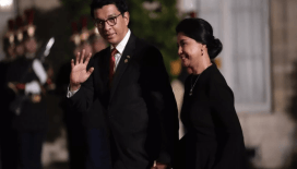 Madagaskar lideri Rajoelina, ülkeyi terk etti, ulusa seslendi: 'Krizin çözümü anayasaya saygıdan geçiyor'