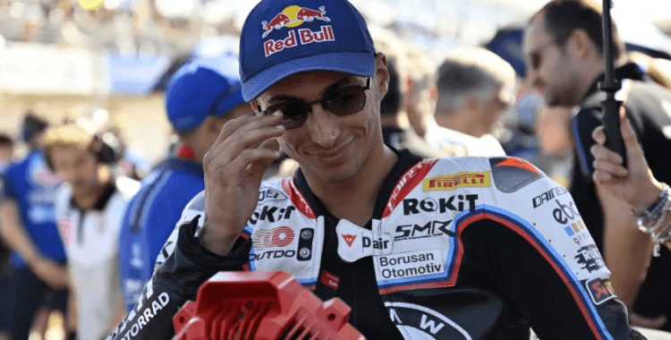 Milli motosikletçi Toprak Razgatlıoğlu, 2025 Dünya Superbike'ta şampiyonluğa ulaştı