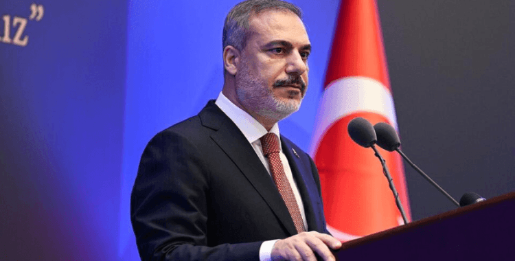 Bakan Fidan'dan Karadağ'la kritik görüşme