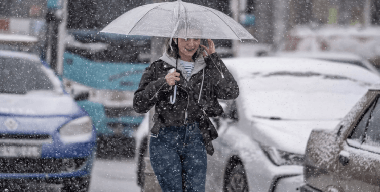 Meteoroloji tarih verdi, hafta sonuna dikkat: Kuvvetli sağanak ve kar yağışı geliyor