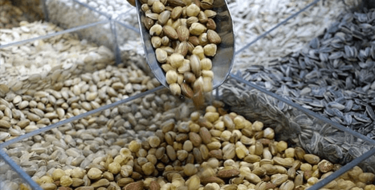 Zirai don ve kuraklık en çok kuruyemişi vurdu: Fiyatlar iki katını çıktı