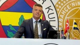 Uyuşturucu soruşturmasında ifadeye çağrılan Fenerbahçe Başkanı Sadettin Saran, Türkiye'ye döndü; havalimanında sloganlarla karşılandı